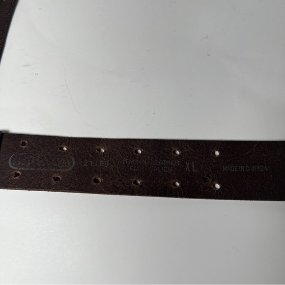 Buckle Leather O-Ring Belt - Picture 3 of 3